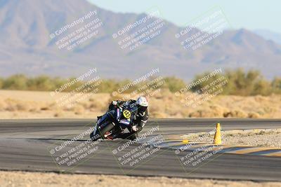 media/Jan-11-2025-CVMA (Sat) [[ddeb3f563a]]/Race 13-Amateur Supersport Open/